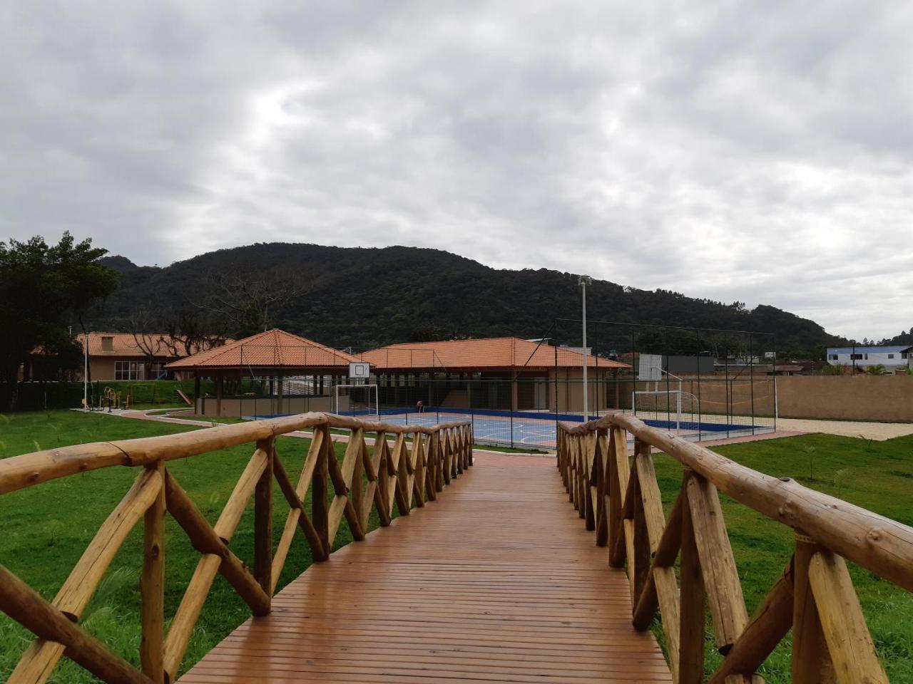 Appartamento Cond. Vista Atlantico Itapema Esterno foto